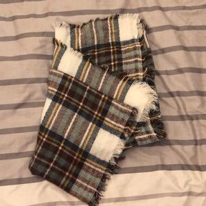 Blanket scarf